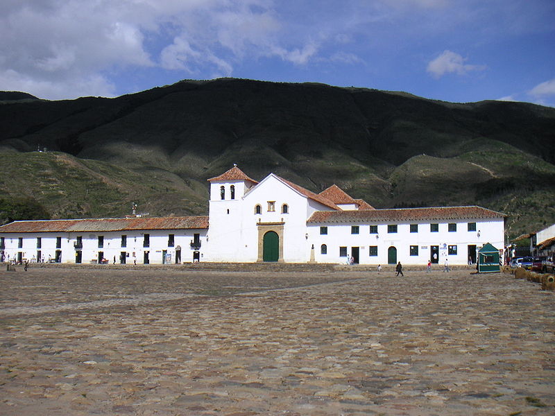 800px-Villadeleyva04